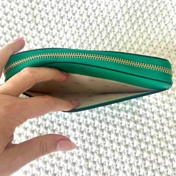 Kate Spade Continental Large Wallet - Picture 7 of 13
